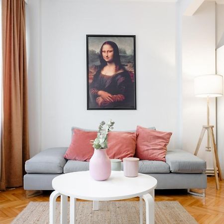 Gorgeous Apartment With Central Location In Sisli Istanbul Exterior foto